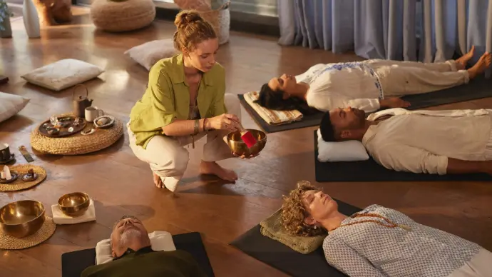 baño de sonido para la ansiedad en Málaga con gong y cuencos tibetanos